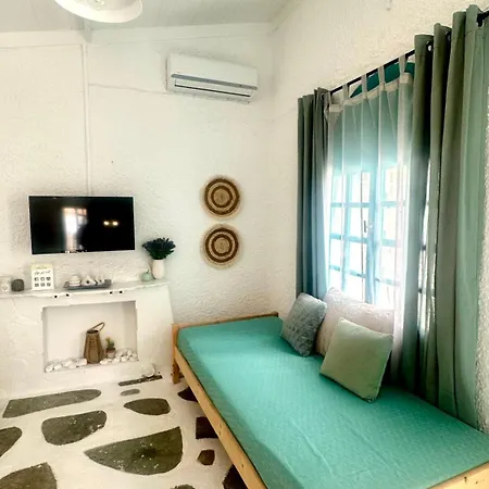 펜션 Peaceful House - Private Garden Analipsis (Messinia)
