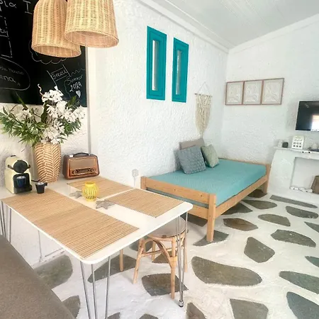 Vakantiehuis Peaceful House - Private Garden