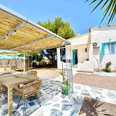 Vakantiehuis Peaceful House - Private Garden *