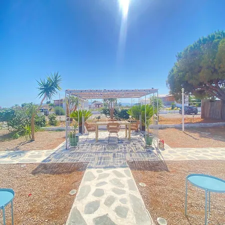 Vakantiehuis Peaceful House - Private Garden Analipsis (Messinia)