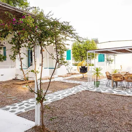 펜션 Peaceful House - Private Garden Analipsis (Messinia)
