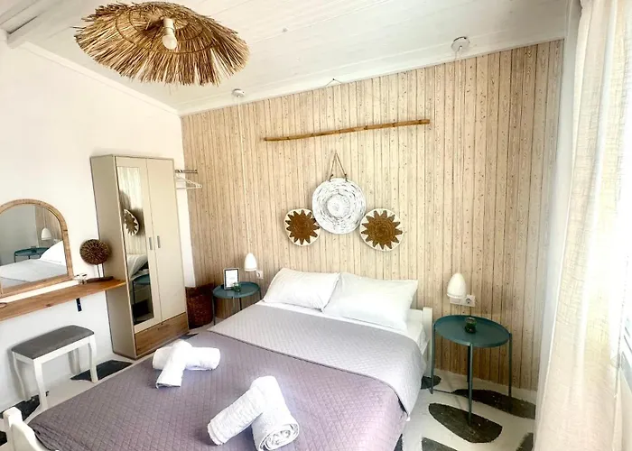 Peaceful House - Private Garden Analipsis (Messinia)